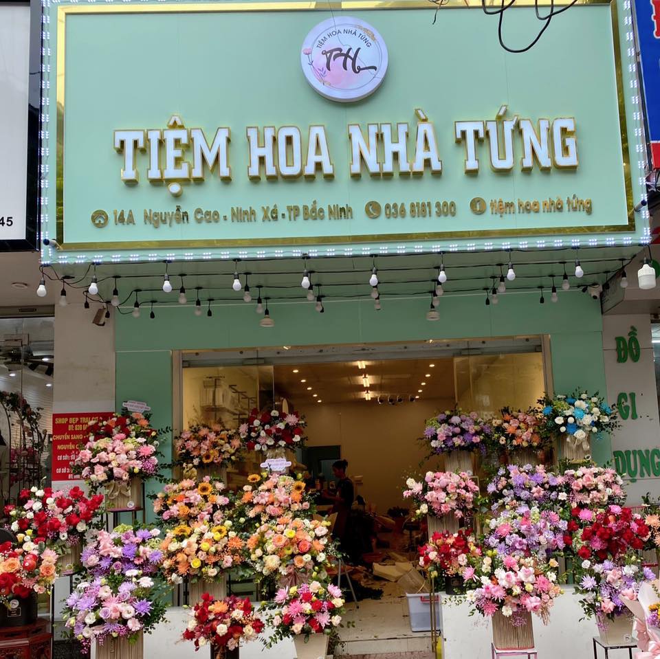 Lưu ý khi thiết kế bảng hiệu shop hoa tươi